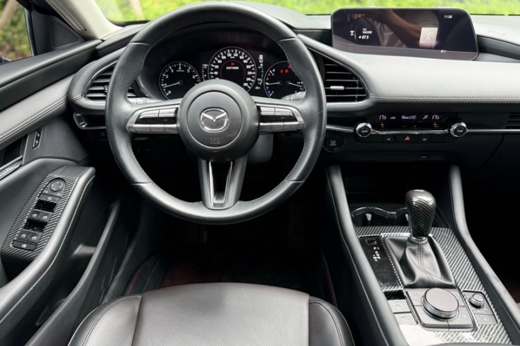 Used Mazda 3 Axela 2021 2.0L Automatic Zhiyao Edition Interior 2