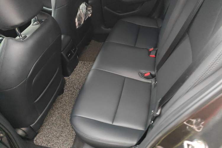 Used Mazda 3 Axela 2021 1.5L Automatic ZhiMei Edition Interior 4