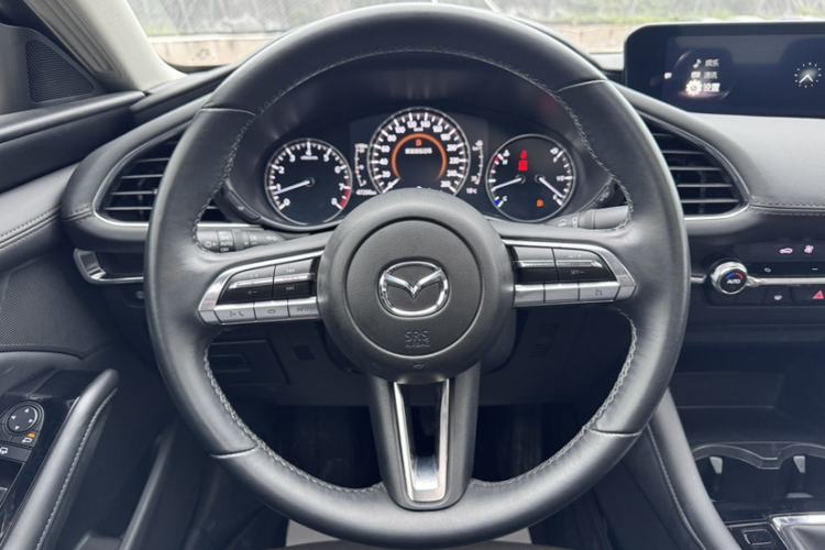 Used Mazda 3 Axela 2021 2.0L Automatic Zhiya Edition Interior 8