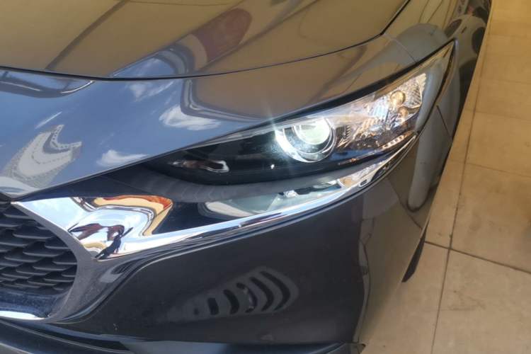 Used Mazda 3 Axela 2021 1.5L Automatic ZhiMei Edition Left Front Headlight