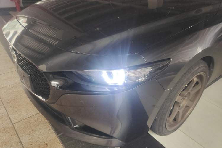 Used Mazda 3 Axela 2021 2.0L Automatic ZhiXuan Edition Left Front Headlight