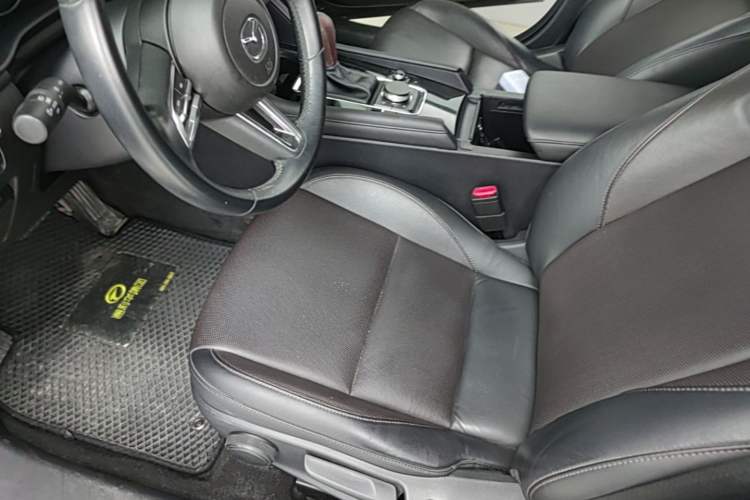 Used Mazda 3 Axela 2021 2.0L Automatic ZhiXuan Edition Left Front Seat