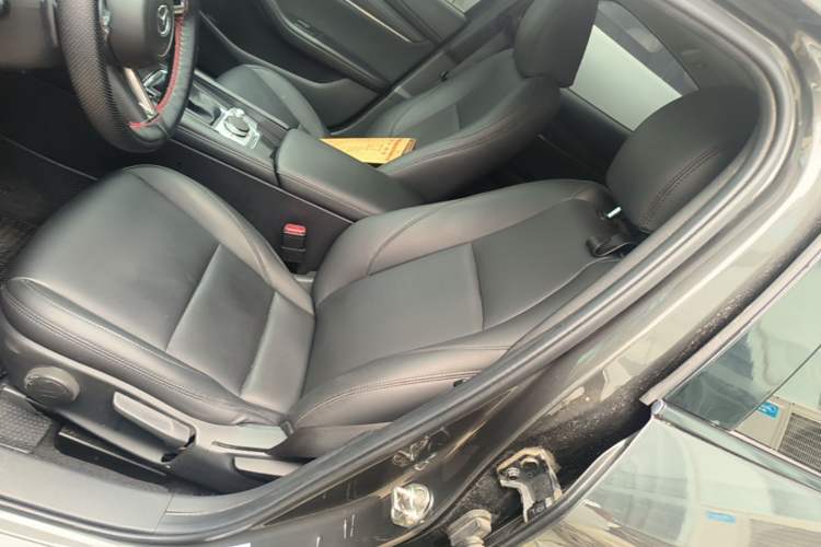 Used Mazda 3 Axela 2021 2.0L Automatic ZhiXuan Edition Left Front Seat