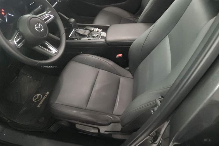 Used Mazda 3 Axela 2021 2.0L Automatic ZhiXuan Edition Left Front Seat