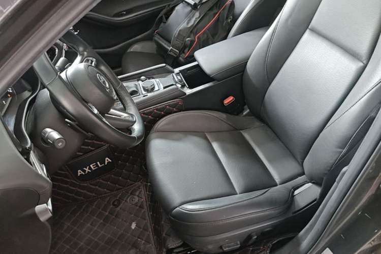Used Mazda 3 Axela 2021 2.0L Automatic Zhiya Edition Left Front Seat