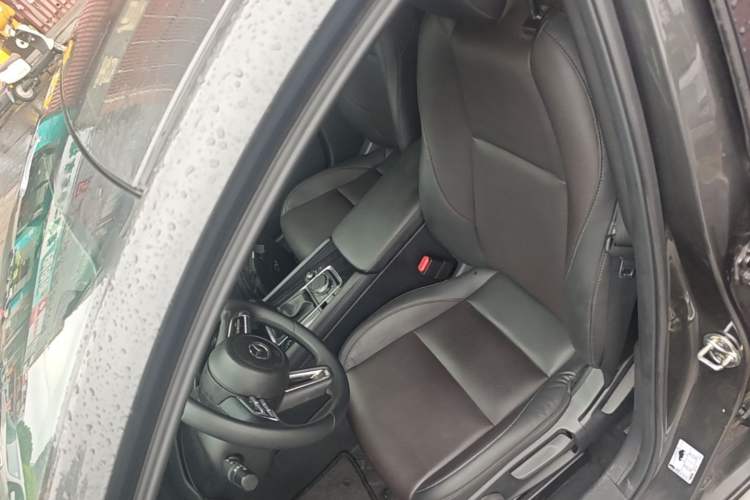 Used Mazda 3 Axela 2021 2.0L Automatic Zhiya Edition Left Front Seat