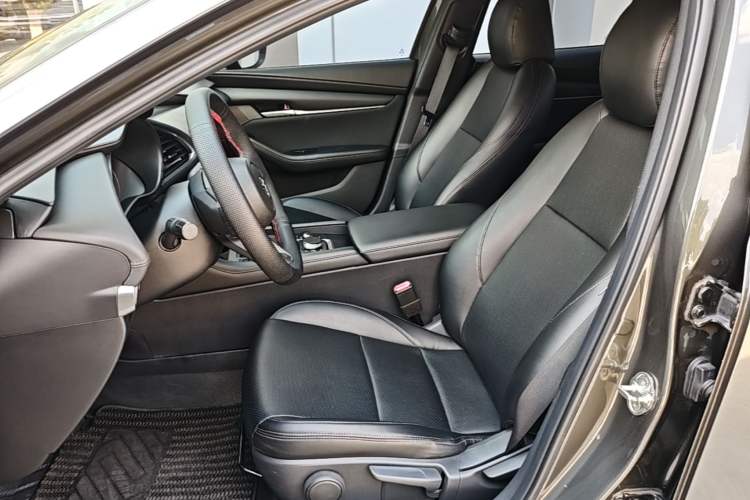 Used Mazda 3 Axela 2021 2.0L Automatic Zhiqing Edition Left Front Seat