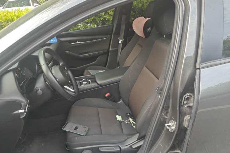 Used Mazda 3 Axela 2021 2.0L Automatic ZhiXuan Edition Left Front Seat