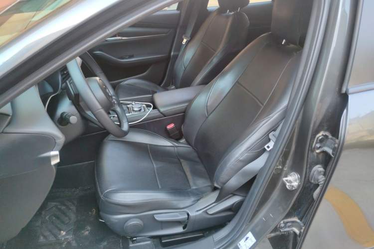 Used Mazda 3 Axela 2021 2.0L Automatic ZhiXuan Edition Left Front Seat