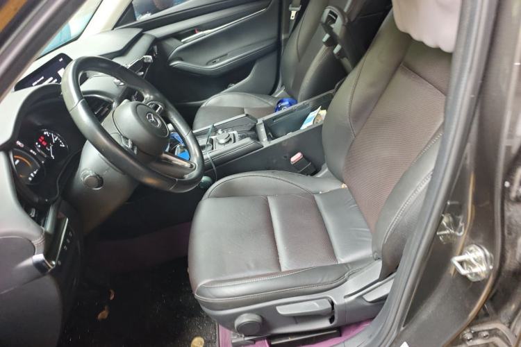 Used Mazda 3 Axela 2021 2.0L Automatic ZhiXuan Edition Left Front Seat