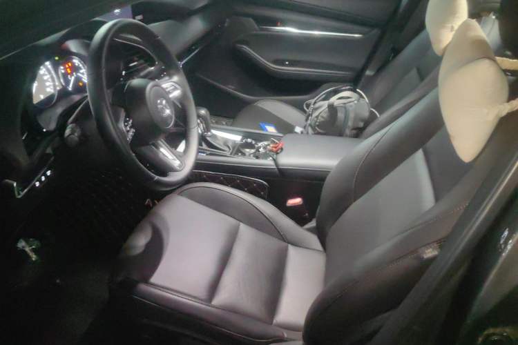 Used Mazda 3 Axela 2021 2.0L Automatic Zhiya Edition Left Front Seat