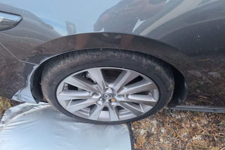 Used Mazda 3 Axela 2021 2.0L Automatic Zhiya Edition Left Front Wheel Hub