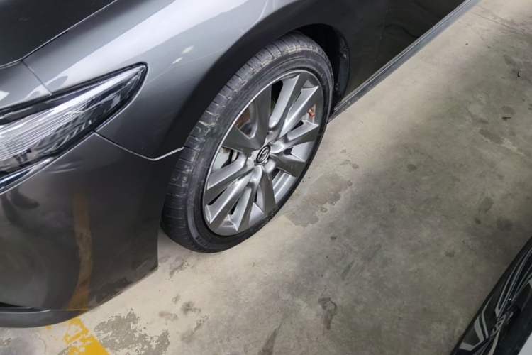 Used Mazda 3 Axela 2021 2.0L Automatic Zhiya Edition Left Front Wheel Hub