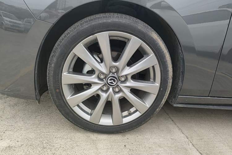 Used Mazda 3 Axela 2021 2.0L Automatic Zhiyao Edition Left Front Wheel Hub