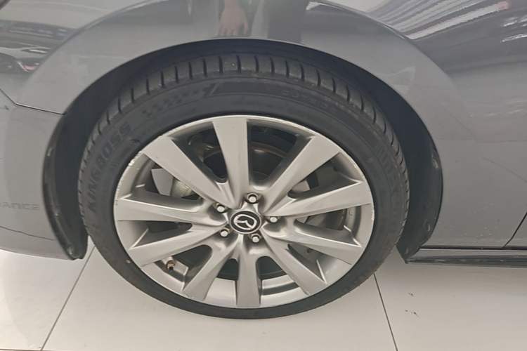 Used Mazda 3 Axela 2021 2.0L Automatic Zhiya Edition Left Front Wheel Hub
