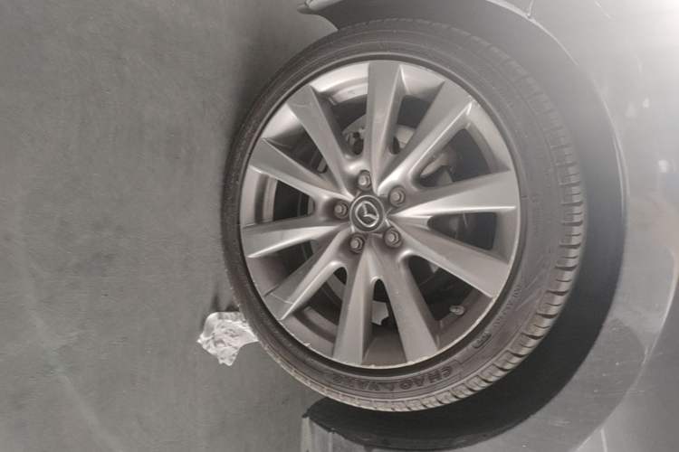 Used Mazda 3 Axela 2021 2.0L Automatic Zhiya Edition Left Front Wheel Hub