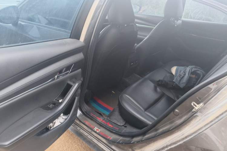 Used Mazda 3 Axela 2021 2.0L Automatic Zhiyao Edition Left Rear Seat