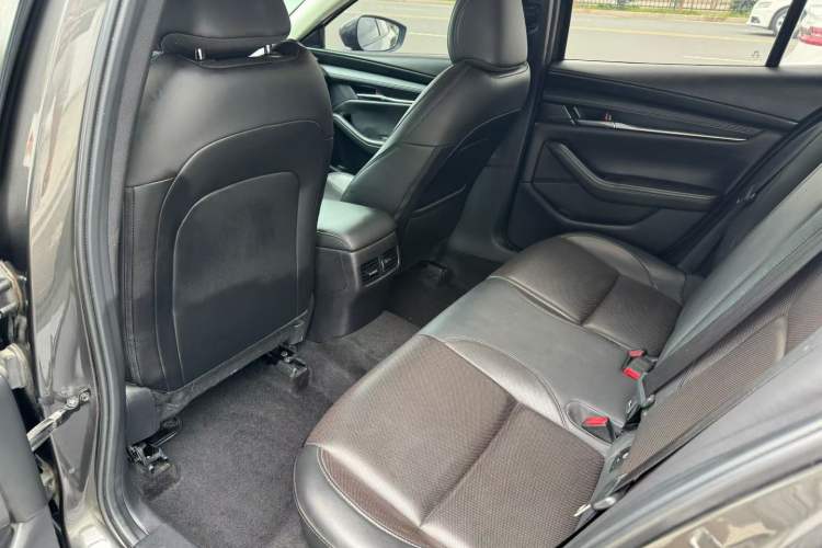 Used Mazda 3 Axela 2021 2.0L Automatic Zhiya Edition Left Rear Seat
