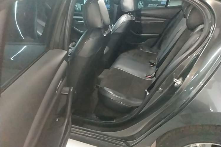 Used Mazda 3 Axela 2021 2.0L Automatic Zhiqing Edition Left Rear Seat