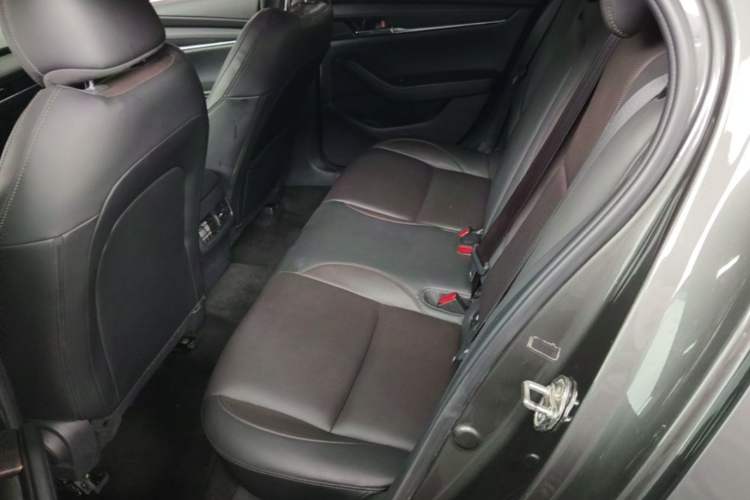 Used Mazda 3 Axela 2021 2.0L Automatic Zhiya Edition Left Rear Seat