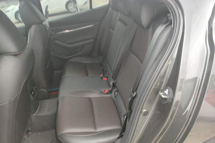 Used Mazda 3 Axela 2021 2.0L Automatic Zhiyao Edition Left Rear Seat