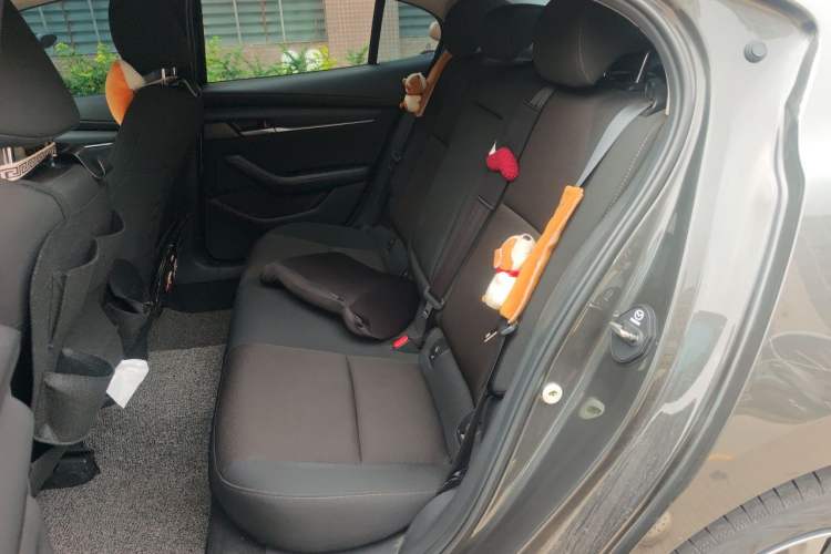 Used Mazda 3 Axela 2021 2.0L Automatic Zhiqing Edition Left Rear Seat