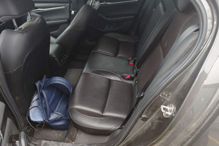 Used Mazda 3 Axela 2021 2.0L Automatic Zhiya Edition Left Rear Seat