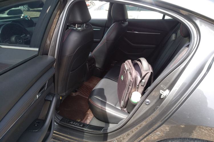 Used Mazda 3 Axela 2021 2.0L Automatic ZhiXuan Edition Left Rear Seat