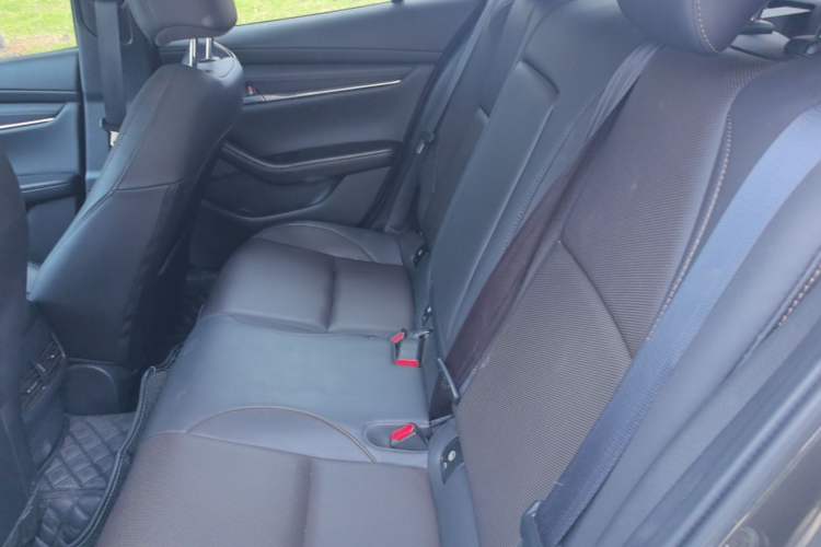 Used Mazda 3 Axela 2021 2.0L Automatic Zhiya Edition Left Rear Seat