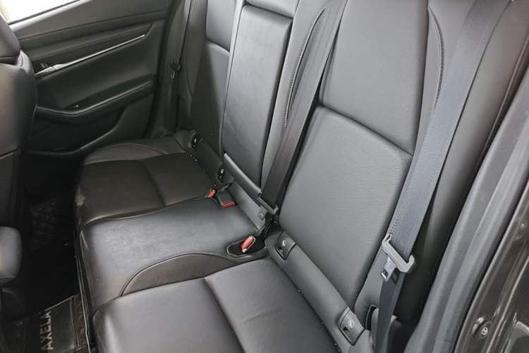 Used Mazda 3 Axela 2021 2.0L Automatic Zhiya Edition Left Rear Seat