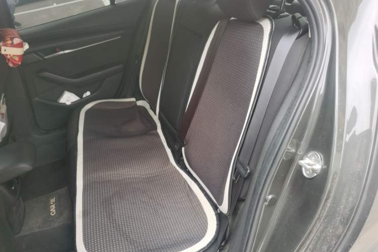 Used Mazda 3 Axela 2021 2.0L Automatic Zhiqing Edition Left Rear Seat