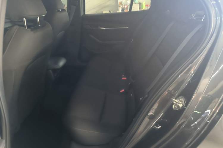 Used Mazda 3 Axela 2021 2.0L Automatic ZhiXuan Edition Left Rear Seat