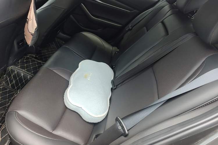 Used Mazda 3 Axela 2021 2.0L Automatic Zhiya Edition Left Rear Seat