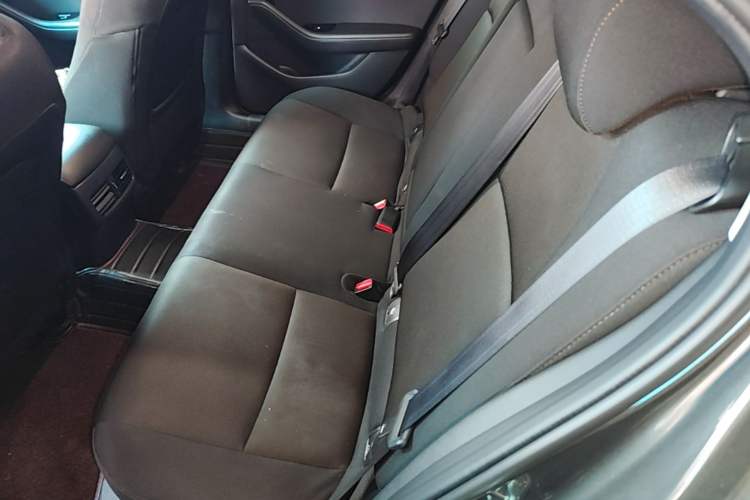 Used Mazda 3 Axela 2021 2.0L Automatic ZhiXuan Edition Left Rear Seat