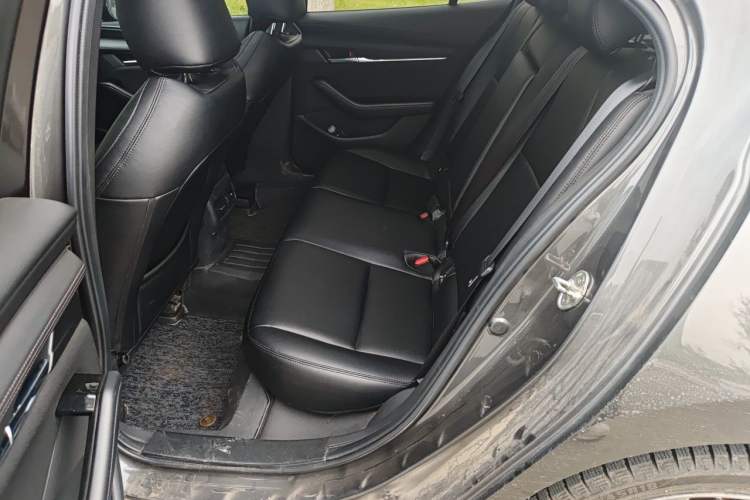 Used Mazda 3 Axela 2021 2.0L Automatic ZhiXuan Edition Left Rear Seat