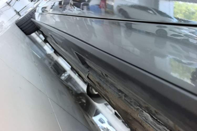 Used Mazda 3 Axela 2021 2.0L Automatic ZhiXuan Edition Left Side Sill