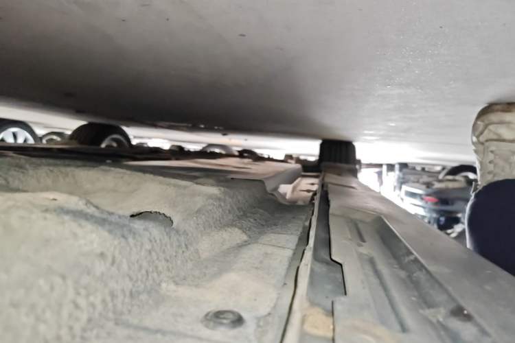 Used Mazda 3 Axela 2021 2.0L Automatic ZhiXuan Edition Left Side Sill