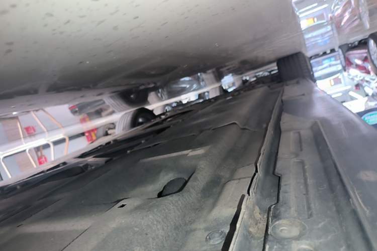 Used Mazda 3 Axela 2021 2.0L Automatic ZhiXuan Edition Left Side Sill