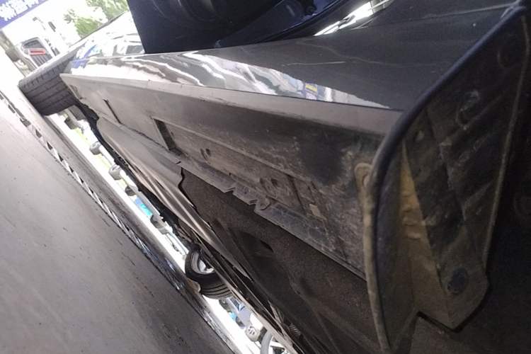 Used Mazda 3 Axela 2021 2.0L Automatic ZhiXuan Edition Left Side Sill