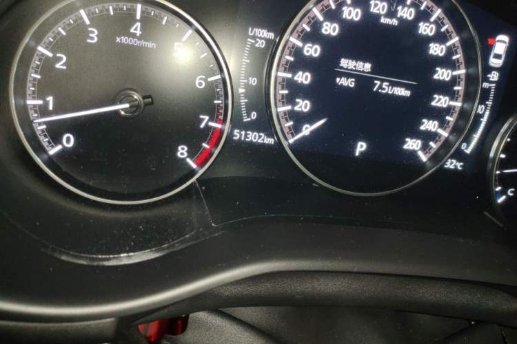Used Mazda 3 Axela 2021 2.0L Automatic Zhiya Edition Odometer Close Up
