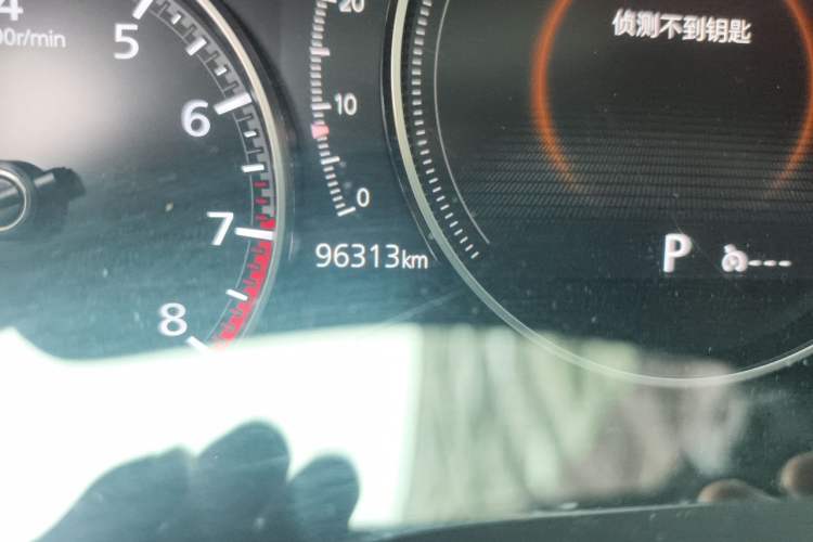 Used Mazda 3 Axela 2021 2.0L Automatic Zhiya Edition Odometer Close Up