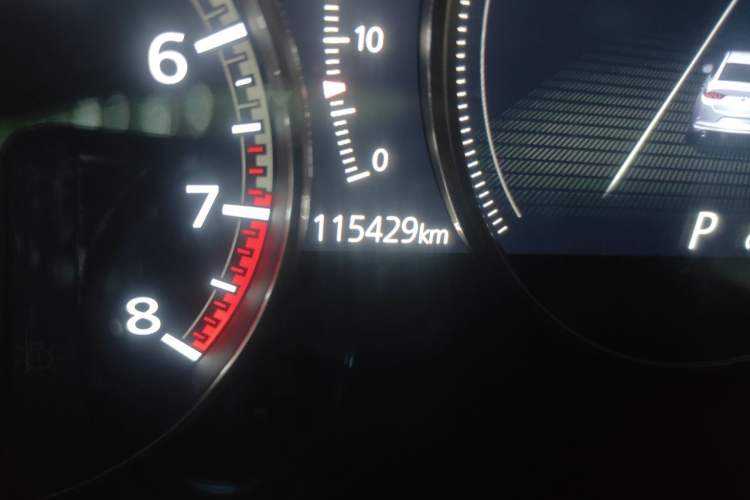 Used Mazda 3 Axela 2021 2.0L Automatic Zhiya Edition Odometer Close Up