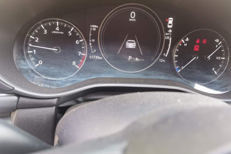 Used Mazda 3 Axela 2021 2.0L Automatic Zhiya Edition Odometer Close Up