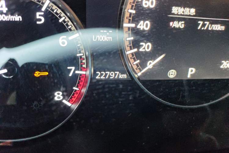 Used Mazda 3 Axela 2021 2.0L Automatic Zhi Rui Edition Odometer Close Up