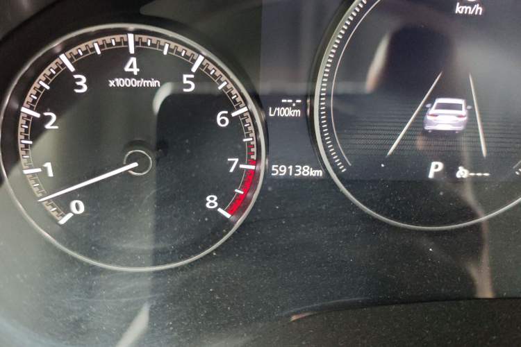 Used Mazda 3 Axela 2021 2.0L Automatic Zhiya Edition Odometer Close Up