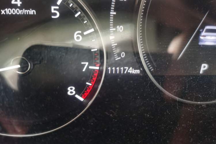 Used Mazda 3 Axela 2021 2.0L Automatic Zhiqing Edition Odometer Close Up