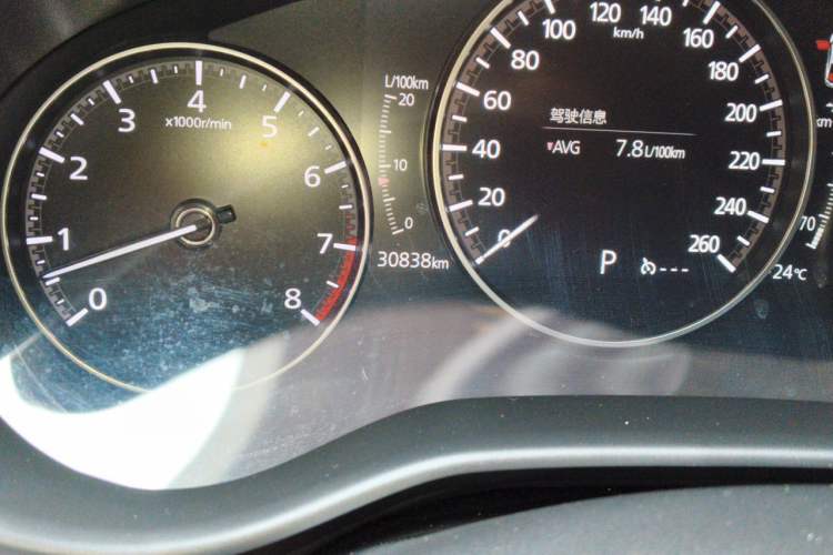 Used Mazda 3 Axela 2021 2.0L Automatic ZhiXuan Edition Odometer Close Up