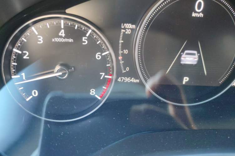 Used Mazda 3 Axela 2021 2.0L Automatic ZhiXuan Edition Odometer Close Up