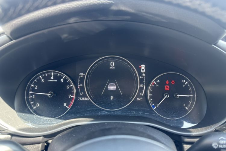 Used Mazda 3 Axela 2021 2.0L Automatic Zhiya Edition Odometer Close Up