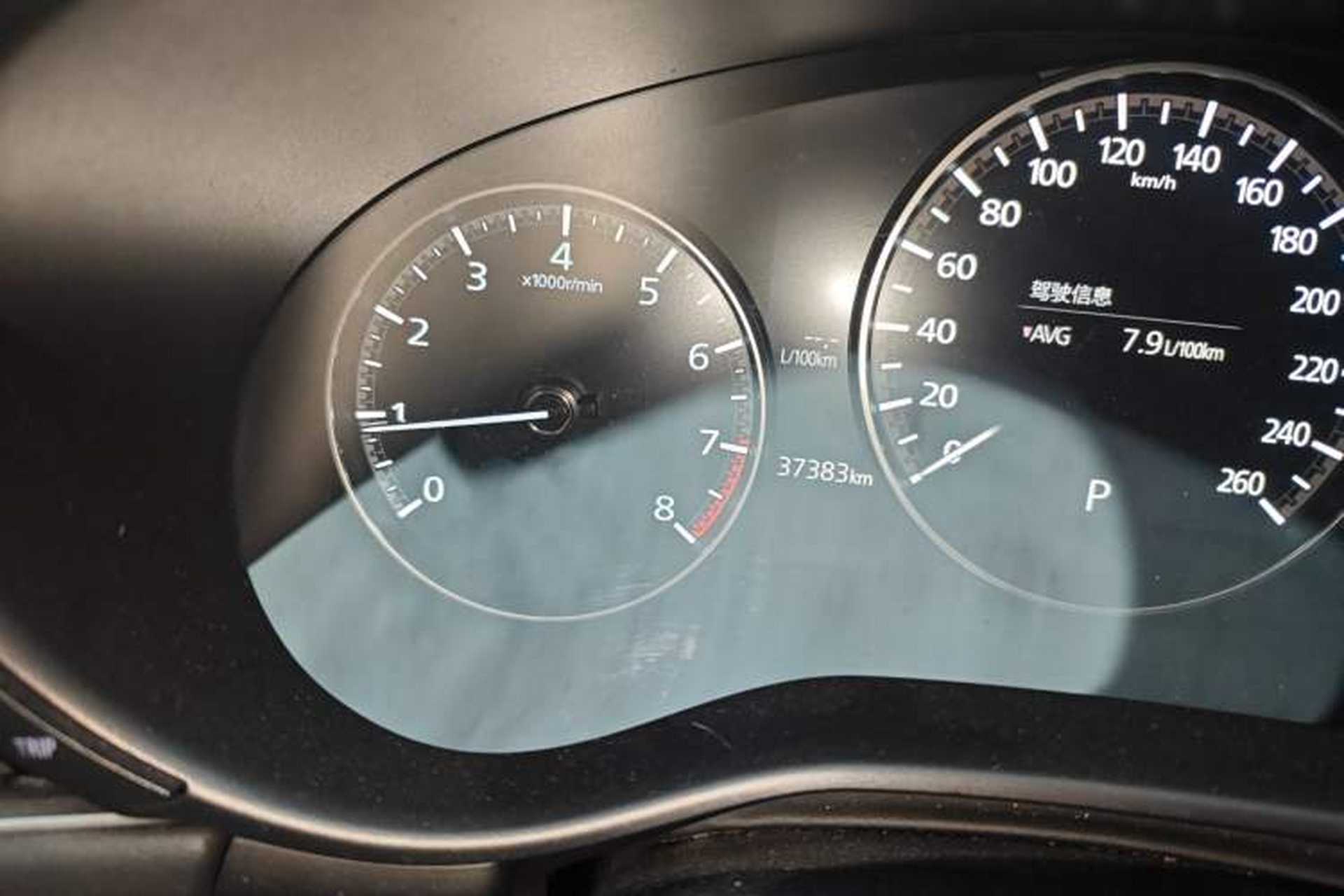 Used Mazda 3 Axela 2021 2.0L Automatic Zhiqing Edition Odometer Close Up